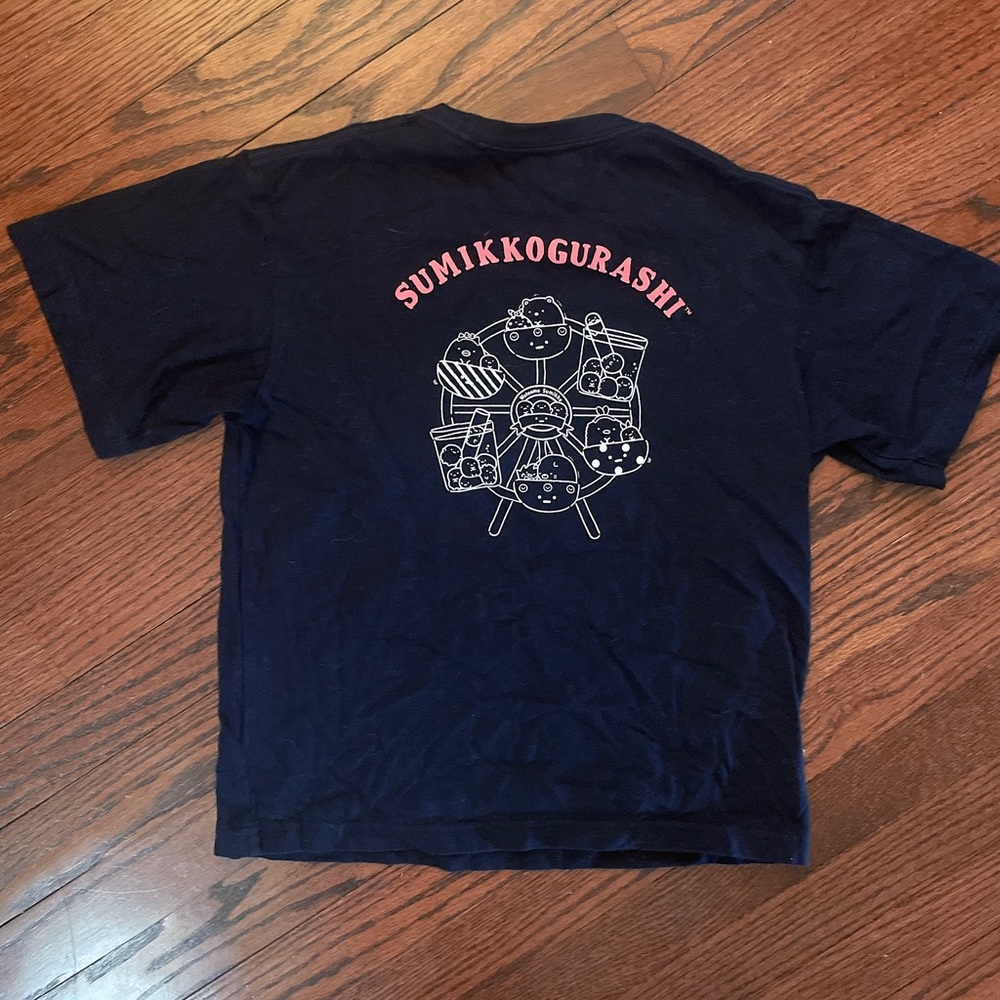Uniqlo Sumikkogurashi Sanrio Shirt